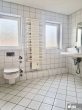 Ruhige 3-Zimmer DG Wohnung in Kurparknähe - Badezimmer